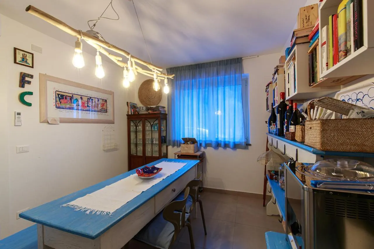 Residence Mersa Brolo 0*,  Italien