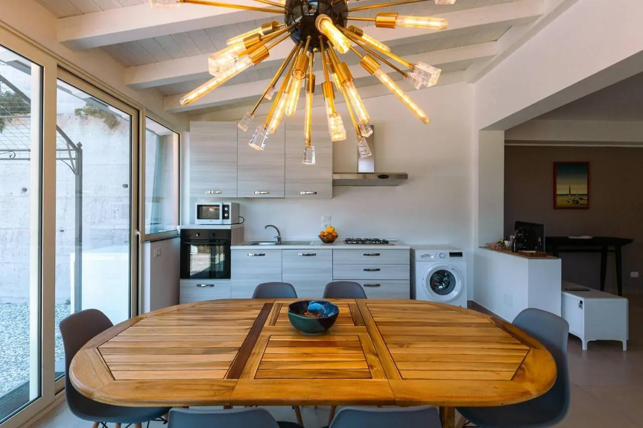 Residence Mersa Brolo