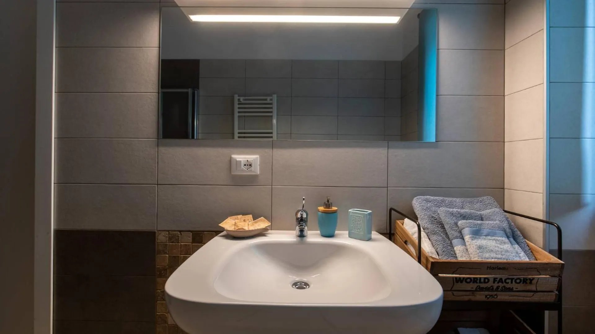 Residence Mersa Brolo