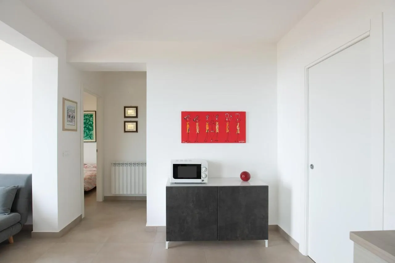 Residence Mersa Brolo Italië